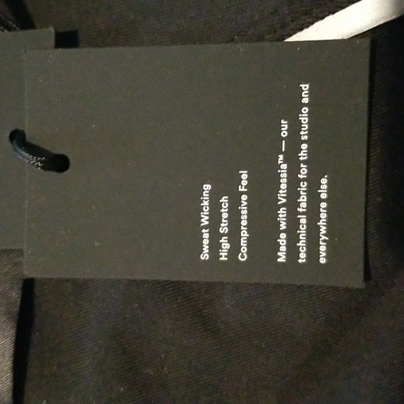 Aritzia TNA Atmosphere Legging BNWT! - Picture 9 of 9